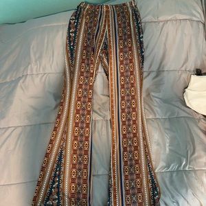 High-Waisted Patterned Flare Leggings